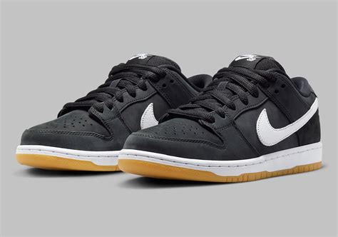 nike dunk black black|Nike dunks low release 2022.